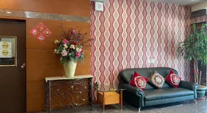 Fu Men Hotel - Image 4