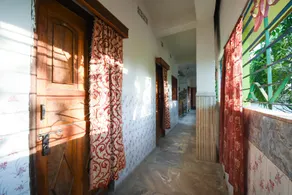 SPOT ON 65308 Tirtharaj Guest House - Image 4