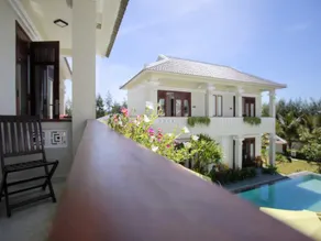 Green Boutique Villa - Image 3
