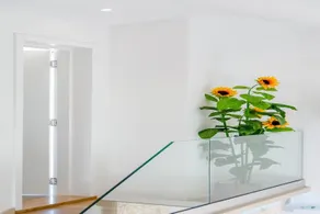 Villa entièrement équipée avec terrasse, piscine privée et jacuzzi - Image 2