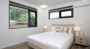 Spacious 4BR Family Home Near Garden City - Image 2