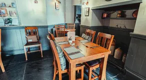 The Falcon Inn - Image 4