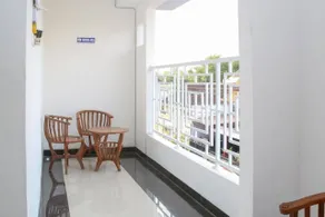 RedDoorz Syariah near Suncity Mall Madiun - Image 5