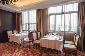 Zhonglang Holiday Hotel - Image 2