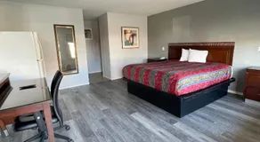 CoachLight Motel - Image 2