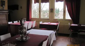 Hotel Le Commerce - Image 4
