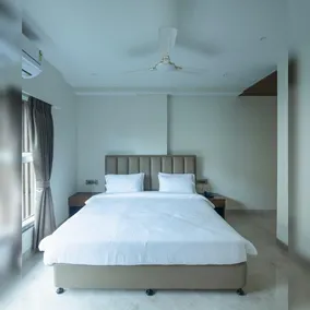 THE MAJESTIC BOUTIQUE HOTEL - Image 2
