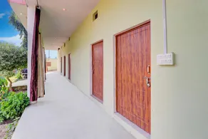 Hotel O 82972 Luxury Guest House - Image 4