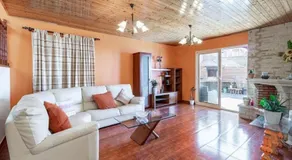 Casa Central - Peceful Mountain Retreat in Calheta - Image 2