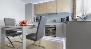 The Queen Luxury Apartments - Villa Vinicia - Image 3