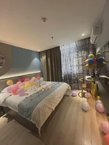 All-inclusive hotel (Renmin Road Handan Road Branch) - Image 2