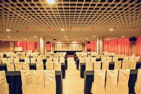 JIARUN HOTEL - Image 4