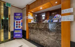 Suwon Guun-dong Cinema - Image 2