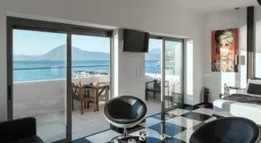 Majestic Penthouse in the heart of Patra - Image 5
