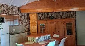 La Frans Guesthouse - Image 5