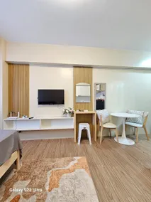 Devanee Suite  1921 - Image 2