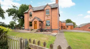 2 Bed in Ruabon oc-waf253 - Image 4