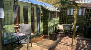 Hedgehog Lodge - Image 4