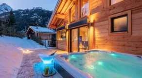 Chalet Seven Summits - Pool - Sauna - Jacuzzi - By Cozee Rentals - Image 4