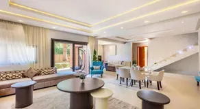Luxury 4-ROM Villa with private Heated pool in Akenza ,free Airport transport service - Image 3