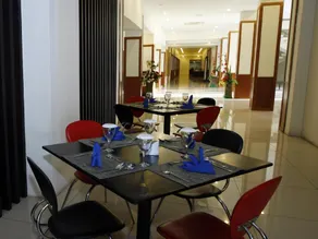 Palu Golden Hotel - Image 2