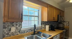 3 bedroom Town home - Image 3