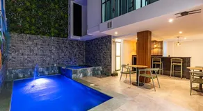 Hotel Radix Living - Image 2