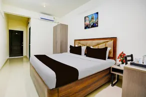 Townhouse Vangani Railway Station Formerly Hotel Chadha - Image 2