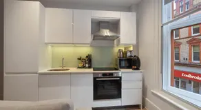 Victoria House by Aeria Apartments - Image 5
