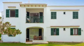 Appartement \"Los Delfines Biniforcat\" avec terrasse couverte privée et piscine partagée - Image 3