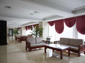 Jining Weishan Heyun Holiday Hotel - Image 4