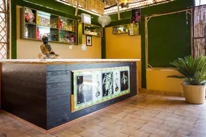 OYO 42098 Rajaji Downtown Resort & Cafe - Image 3