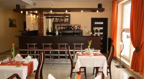 Hotel Kosmonauty Wrocław-Airport - Image 5