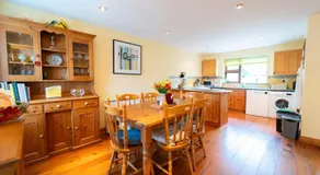 Dingle Town Cottage - Tigh Peig - Image 3