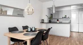 Guestly Homes - 3BR City Charm - Image 3