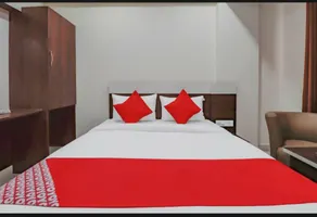 Royalwood Deluxe - Image 2