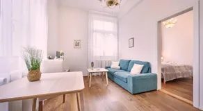 Bern 2, Perfect Location, comfortable & modern - Image 2