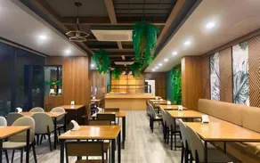 Dee Hotel Phayao - Image 3