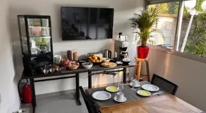 Le Clos Joli - Image 3