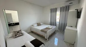 Hospedagem Casa Branca Localizada em um bairro nobre de Capitólio, Escarpas do Lago - Image 2