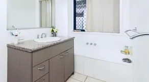 House 4-bed 2-bath Caboolture South - Image 2