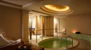 Afroditi Venus Beach Resort - Image 3