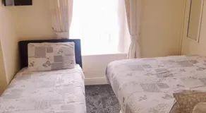 Billycan Guest Rooms - Image 2