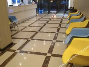 Moon Hotel (Beijing Xinnan Road) - Image 3