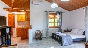 Country House Elaionas - Image 2