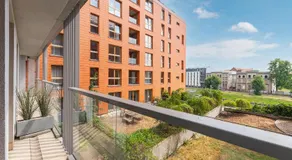 Aura - Riverside & Parking by Downtown Apartments - Image 5