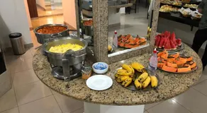 Alzira Plaza Hotel - Image 4