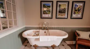The Ashford Arms - Image 2