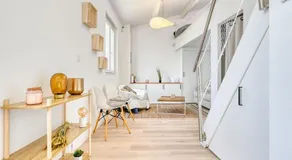 Coquet appartement en bord de mer et corniche - Image 3