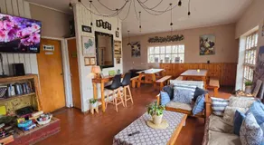 Hostel del Lago, Private rooms, Capsule Beds, Shared Kitchen and Breakfast - Image 2